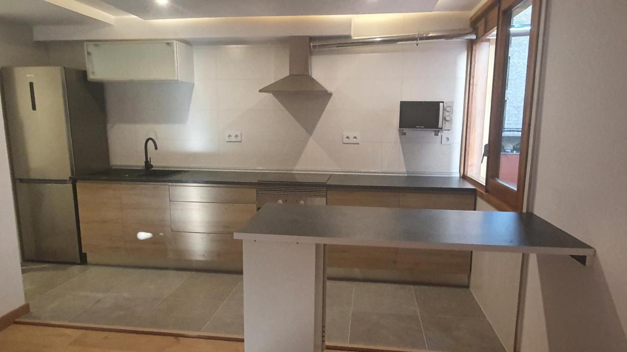 Xia Apartaments Con Acceso A Piscina Rialp Dış mekan fotoğraf