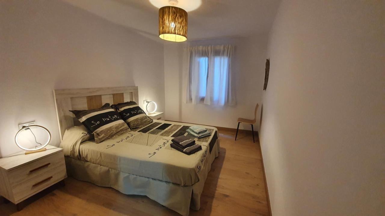 Xia Apartaments Con Acceso A Piscina Rialp Dış mekan fotoğraf