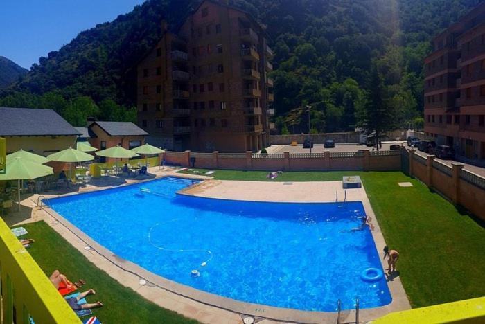 Xia Apartaments Con Acceso A Piscina Rialp Dış mekan fotoğraf